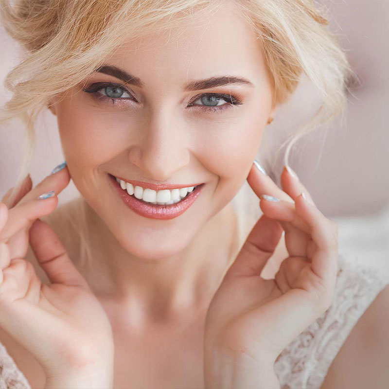 Botulinumtoxin Hautbehandlung Faltenbehandlung, Anti-Aging - AVORYA